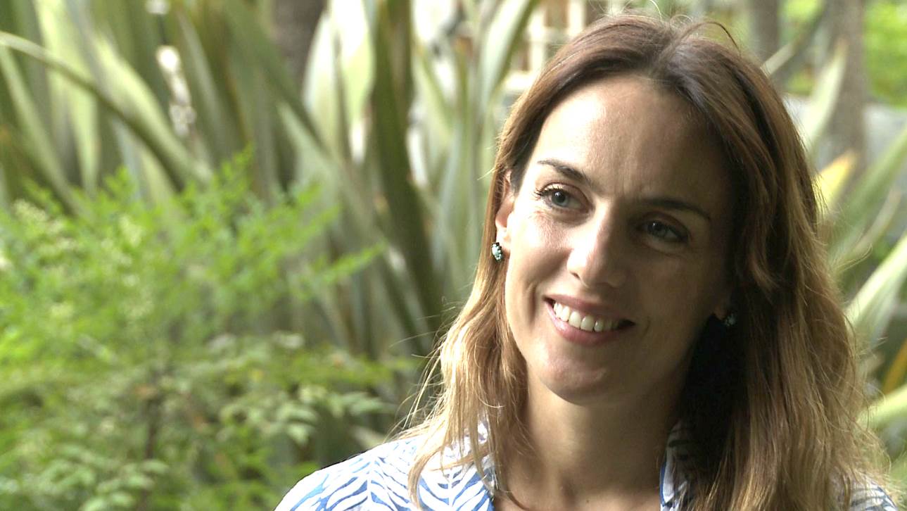 Entrevista a Jazmín Stuart Revista Cabal