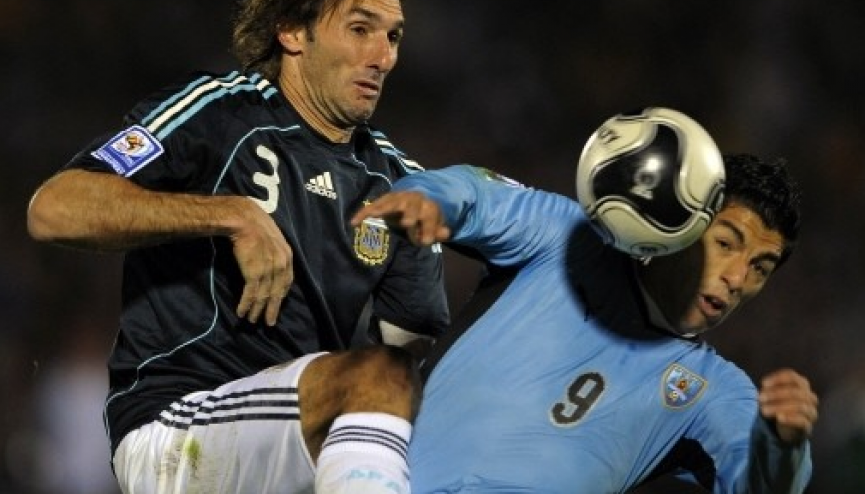 Rolando Schiavi el rudo que se ganó el corazón xeneize Revista Cabal